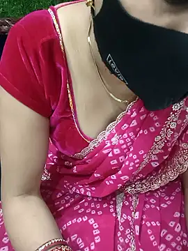 kaveerpooja947 online show from April 14, 5:46 pm