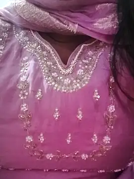 Anamika Kapoor online show from January 17, 9:00 pm