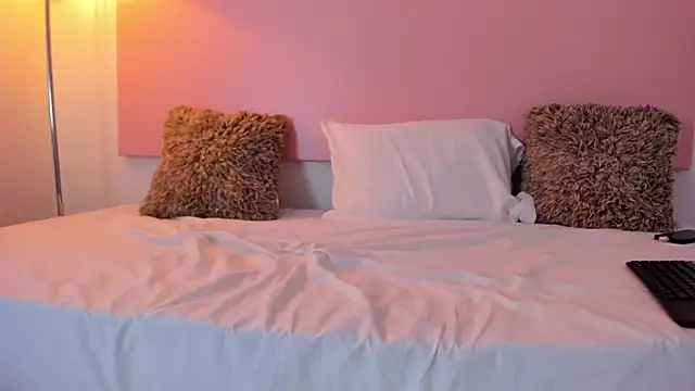 andyylove jk online show from February 11, 2:18 pm