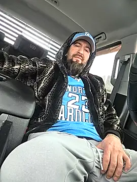 Beardedtattood online show from January 17, 2:46 pm