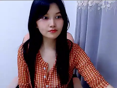 Snapshot of Little-sweet chatting on September 22, 2:15 pm Little-sweet online show from September 22, 2:15 pm