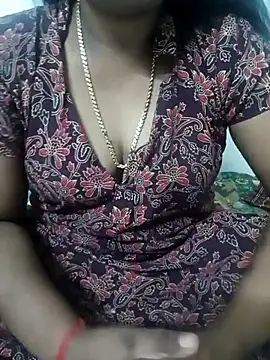 Snapshot of MaaliiiPonuTamil chatting on September 21, 5:11 pm MaaliiiPonuTamil online show from September 21, 5:11 pm