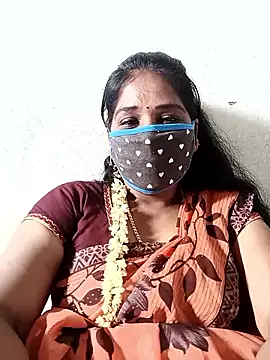 Snapshot of MaaliiiPonuTamil chatting on October 1, 9:58 am MaaliiiPonuTamil online show from October 1, 9:58 am