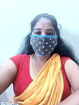 Snapshot of MaaliiiPonuTamil chatting on October 3, 1:11 am MaaliiiPonuTamil online show from October 3, 1:11 am