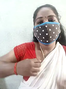 Snapshot of MaaliiiPonuTamil chatting on October 8, 1:43 am MaaliiiPonuTamil online show from October 8, 1:43 am