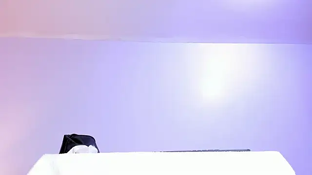 lupeebony online show from February 15, 7:24 pm