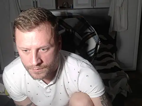 CostyAlex2024 online show from November 29, 1:37 pm