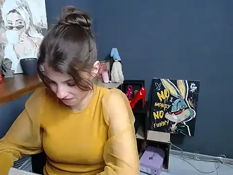 Snapshot of felicity_gold chatting on October 7, 8:19 am felicity gold online show from October 7, 8:19 am