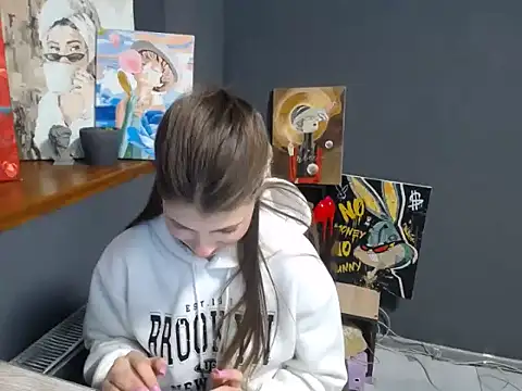 felicity gold online show from March 30, 6:02 am