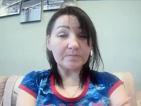 ClaireSunset online show from June 6, 5:41 pm