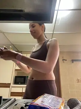 Praga Pink online show from February 19, 2:27 pm