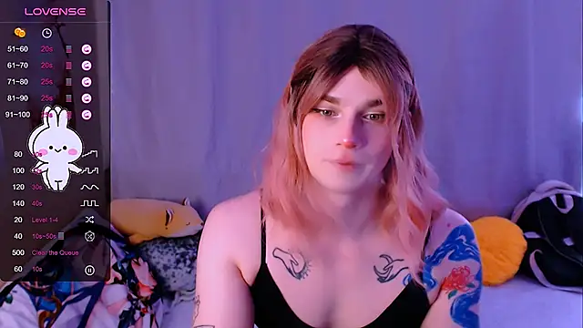 Alice Hells online show from October 2, 5:56 am