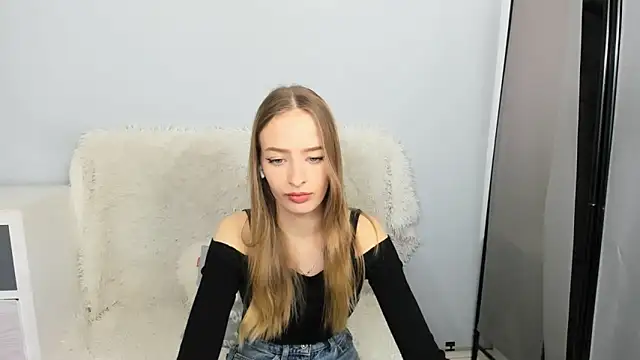 LilaGold online show from November 17, 7:47 pm