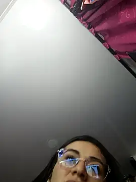 Hanna Kinsley online show from October 5, 12:37 am