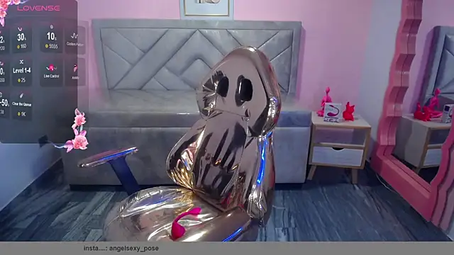 abril ch  online show from November 25, 11:23 am