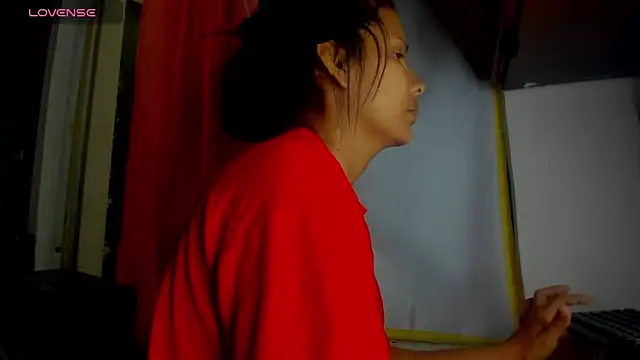 Nenita Hot  online show from December 19, 2:09 pm