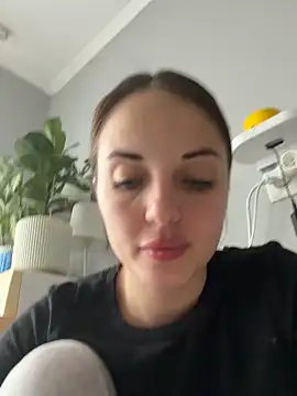 AmiLavs online show from March 26, 10:28 am