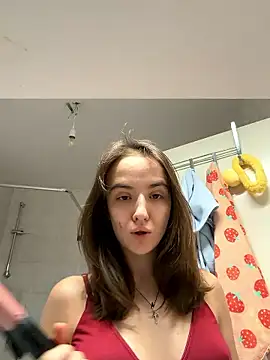 EmilyWi  online show from January 17, 7:10 pm