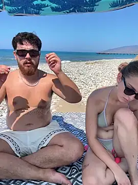 MrAndMrsSavage online show from September 11, 11:21 am