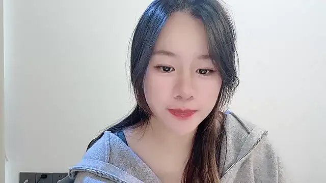 chloe-01 online show from November 13, 4:22 am