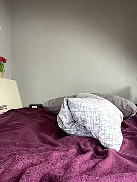 Jadelli online show from September 29, 9:20 pm