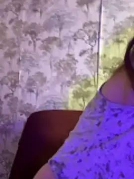 the perfectgirl online show from October 26, 6:47 pm