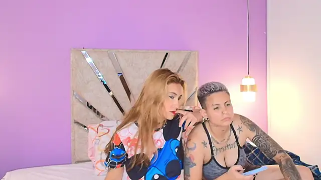 BRITHANY SPARK online show from March 8, 3:10 am