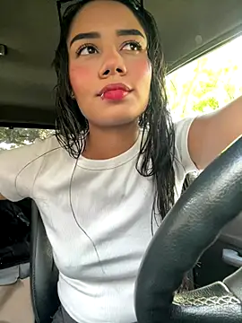  Luana online show from November 22, 5:59 pm