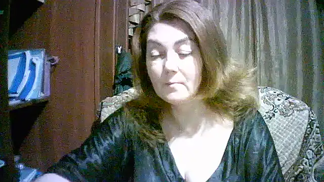 Madame-Butterfly online show from November 5, 9:09 pm