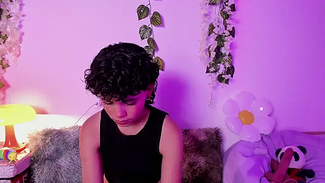 fernanda indie online show from October 18, 7:37 pm