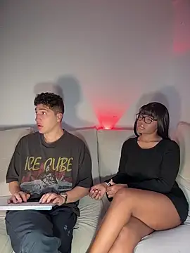 tiana nave online show from March 16, 2:58 am