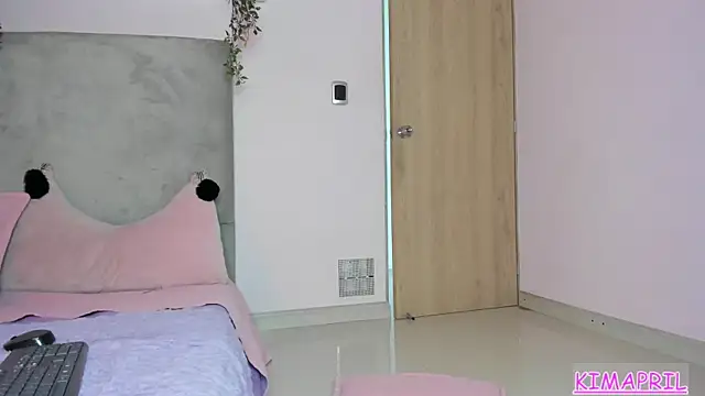 KIMAPRIL online show from March 31, 9:26 pm