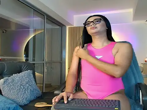Snapshot of thesweetkhloe__ chatting on October 21, 1:53 am thesweetkhloe online show from October 21, 1:53 am