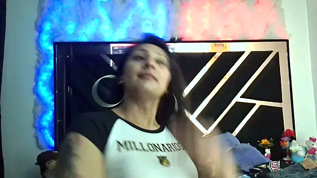 Brianna Trans00 online show from February 18, 11:37 pm