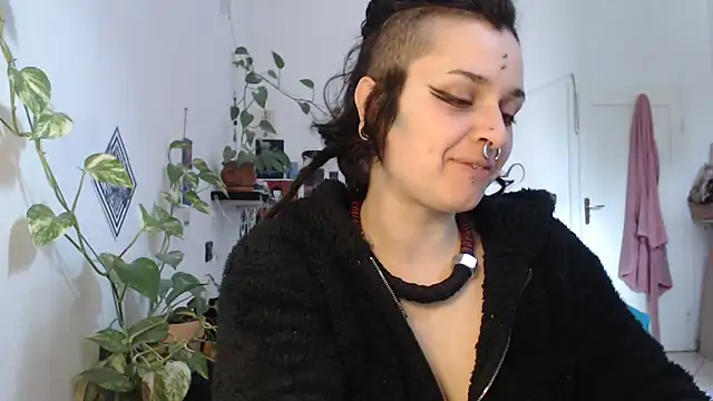 metamorphosiskin online show from March 4, 12:56 pm