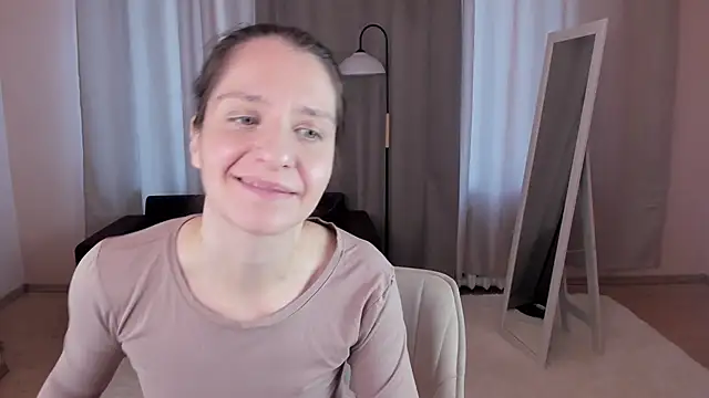 Snapshot of helentasty chatting on September 26, 3:04 am helentasty online show from September 26, 3:04 am