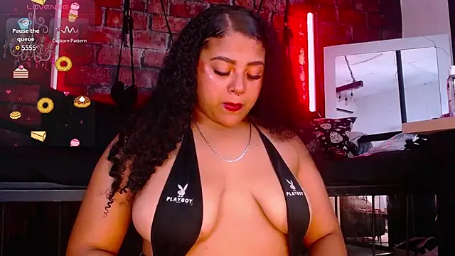 JadeSoleile online show from October 3, 7:41 pm