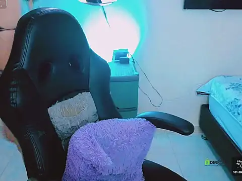 ARIA SUGARUB online show from December 14, 5:13 am