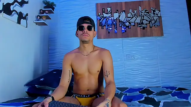 Friendsofeverything  online show from September 20, 10:08 pm