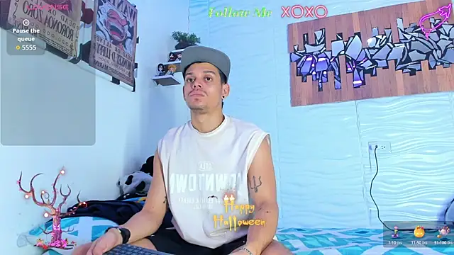 Friendsofeverything  online show from October 14, 9:06 pm