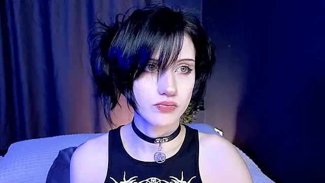 dark vamp  online show from November 8, 4:56 pm