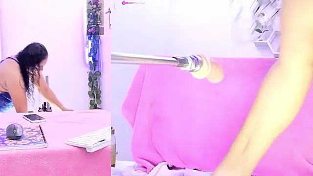 Snapshot of tatianasex_97 chatting on October 1, 7:52 pm tatianasex 97 online show from October 1, 7:52 pm