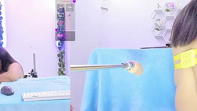 Snapshot of tatianasex_97 chatting on October 24, 7:54 pm tatianasex 97 online show from October 24, 7:54 pm