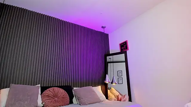 sammybrunette1 online show from February 4, 8:12 pm