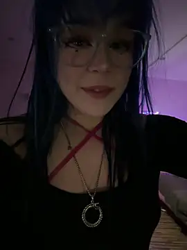 MaddisonHaas online show from March 6, 3:18 pm