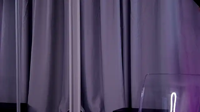 RoseEvann online show from November 8, 3:06 pm