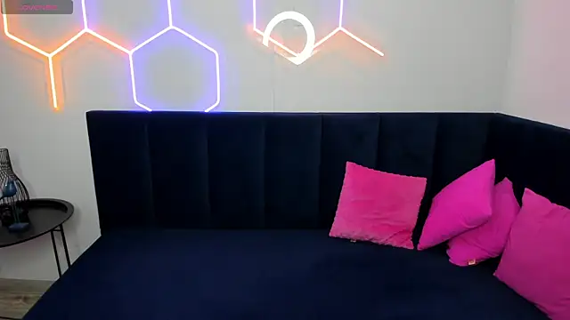 KetrinWhite online show from November 5, 1:22 am