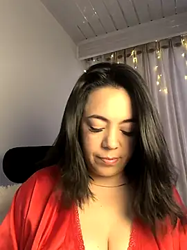 Bella fournier online show from December 5, 11:33 am