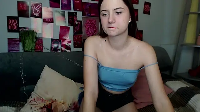 MilanaRoza online show from October 3, 5:01 am