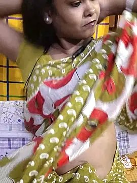 yoursweety09 online show from September 27, 8:43 am